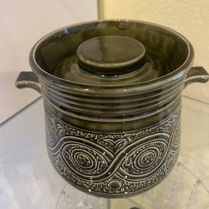 Vintage 1960's Ellgreave SAXONY
Green Ceramic, Lidded 2-handle
Casserole Pot